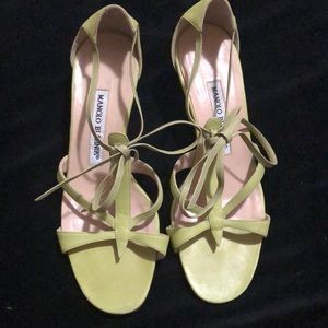Manolo Blahnik 36 1/2 Green strappy heelsc